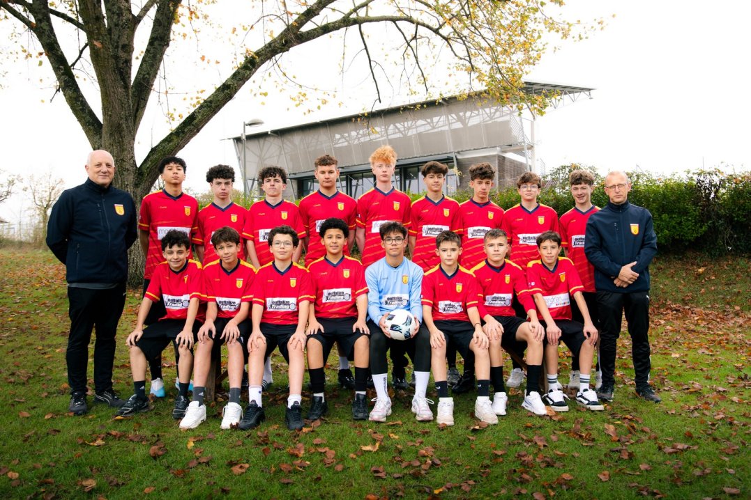 U15