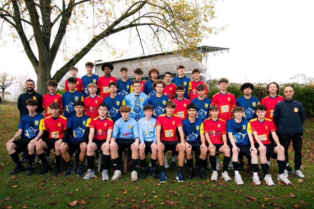 U17